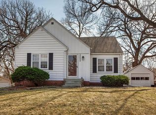 4004 Franklin Ave, Des Moines, IA 50310