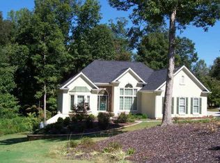 4219 Edgeworth Dr, Flowery Branch, GA 30542