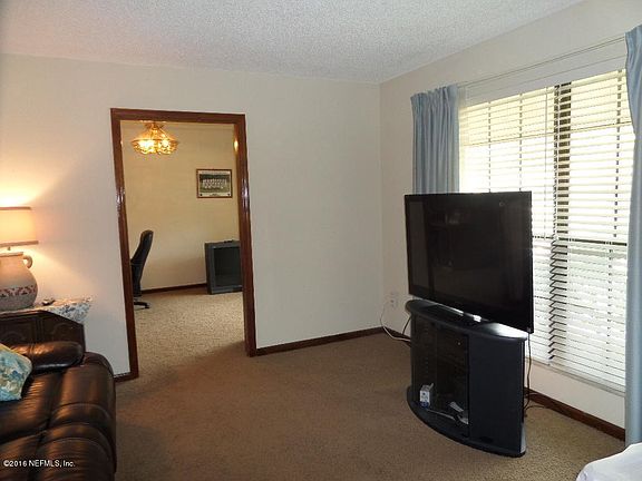 5th image of 2602 Sandlewood Cir