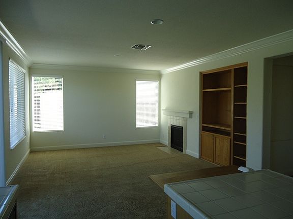 4th image of 2491 Atherton Pl