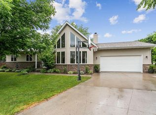 3710 Platt View Ct, Manitowoc, WI 54220