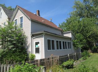 9327 S Lyon Ave, Chicago, IL 60619