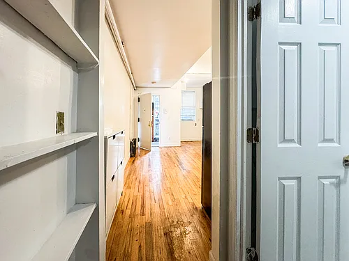 33 Withers St #B1 Photo 1