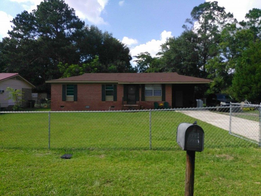 1st image of 1815 Garden Villa Dr