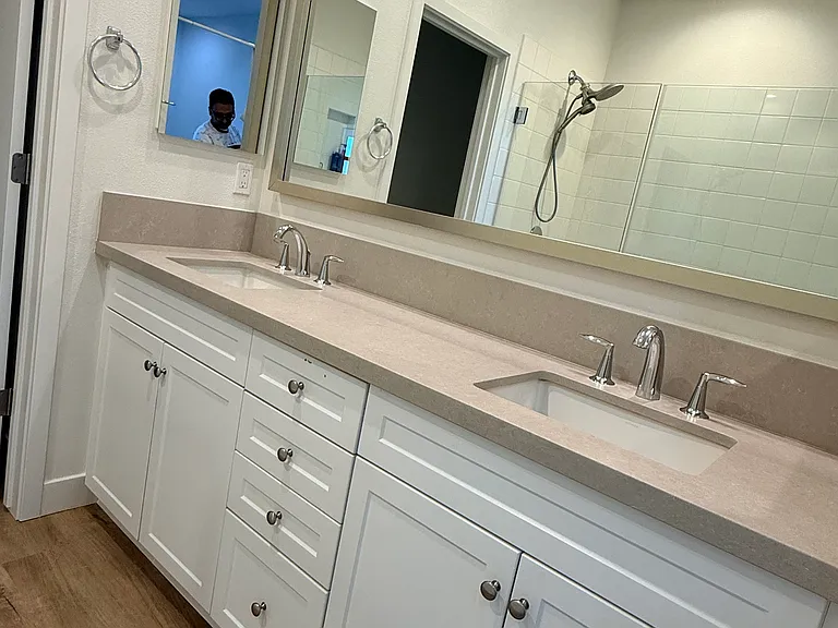 Master bedroom bathroom