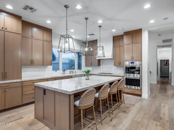 8641 W MARY ANN Drive, Peoria, AZ 85382