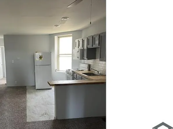 1459 S 52nd St Floor 2, Philadelphia, PA 19143