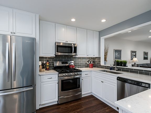 5th image of 4354 Ivy Glen Ct SE