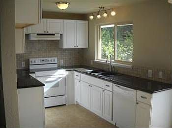 5th image of 4404 E Olympus Dr NE