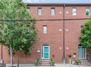 2033 Rodman St, Philadelphia, PA 19146