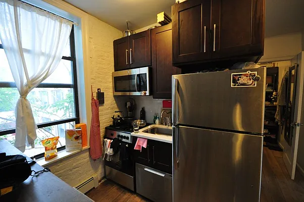 Rented by REAL New York | media 15