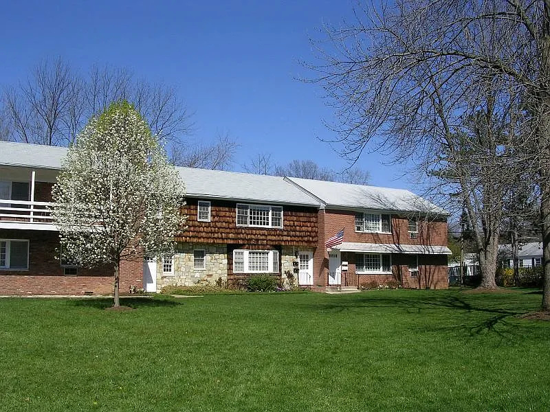 Westgate Apartments