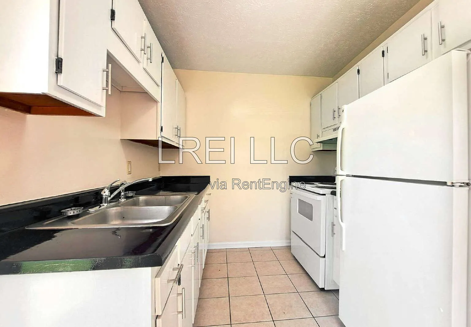 2 bed, 1.0 bath, 750 sqft, $915 — Photo 4