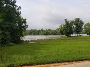 Crooked Creek Rd, Lobelville, TN 37097