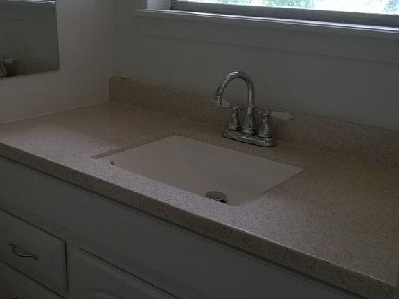 3rd image of 4737 SE 19th St