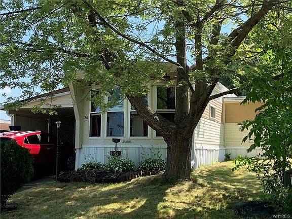 2nd image of 26 S Whispering Ln