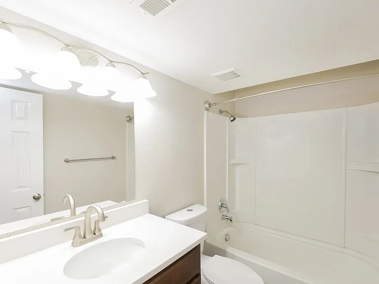 4785 Biscay St — Photo 15
