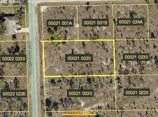 920 Thompson Ave, Lehigh Acres, FL 33972