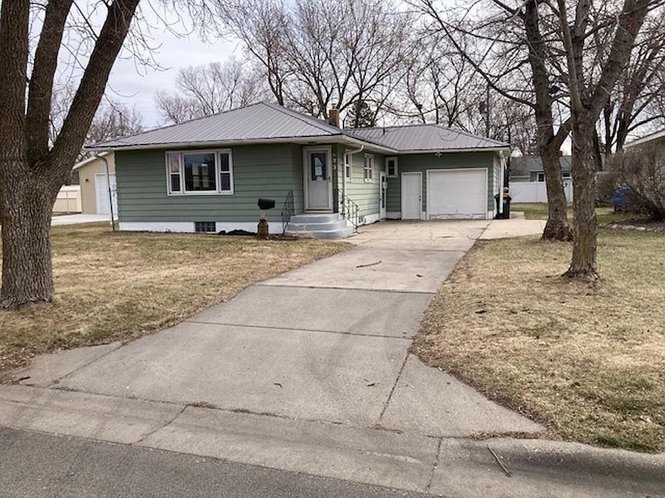 1st image of 633 Stearns Ave