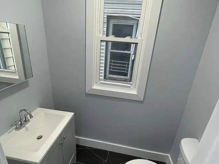 430 Avon Ave #1B — Photo 6