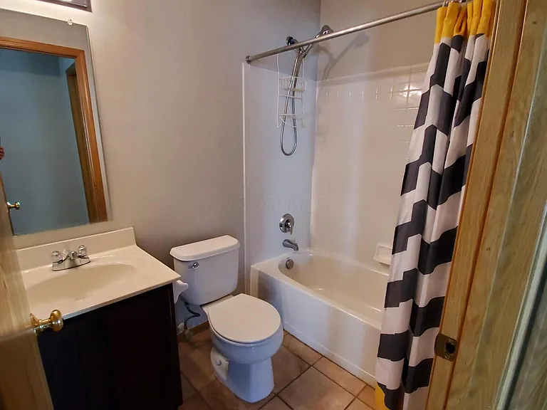 1803 Canopy Ln — Photo 29