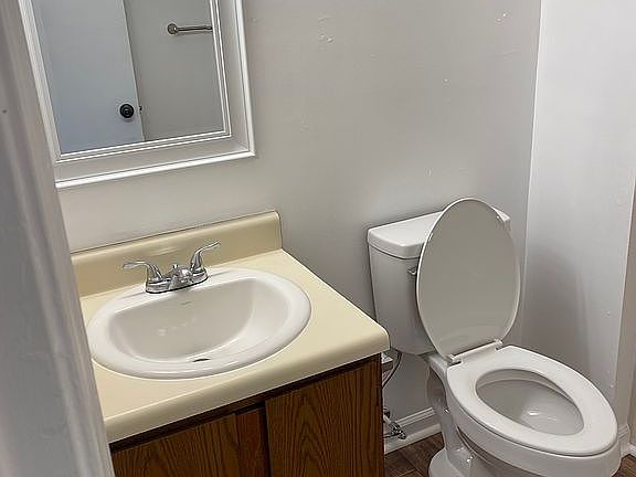 5th image of 101 Countryplace Ln