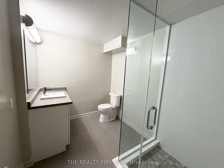 1209 Richmond St #903 — Photo 11