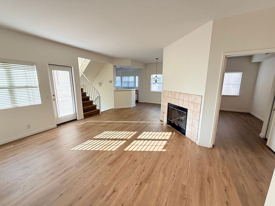 1st image of 9960 Scripps Vista Way Unit 115