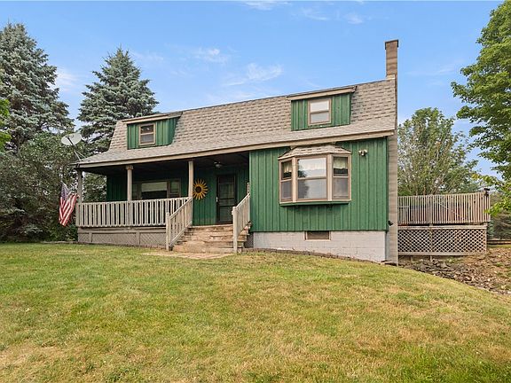 2nd image of 11498 Mendoleine Rd