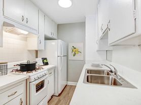 The McLaughlin Avenue Apartments