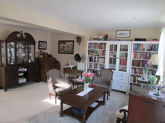 Living Room 4