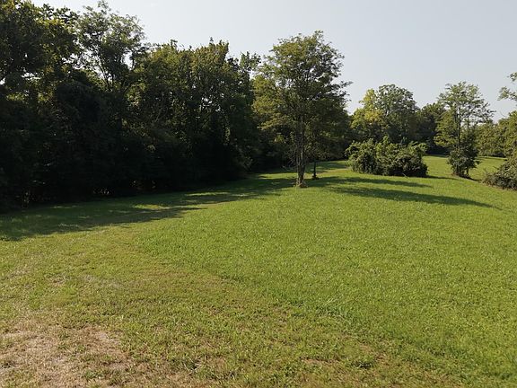 5th image of 2476 Pollard Rd