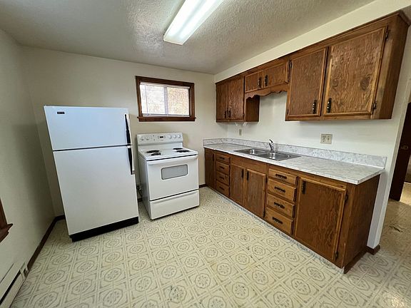 4th image of 1358 S 4th Ave #1