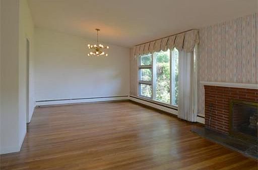 4th image of 50 Rockaway Ave