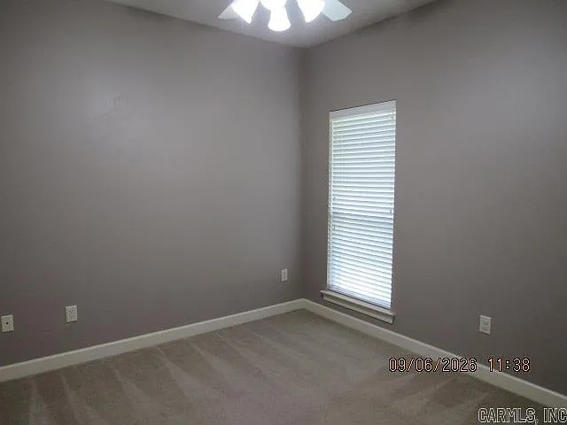 1130 Trillium Dr — Photo 15