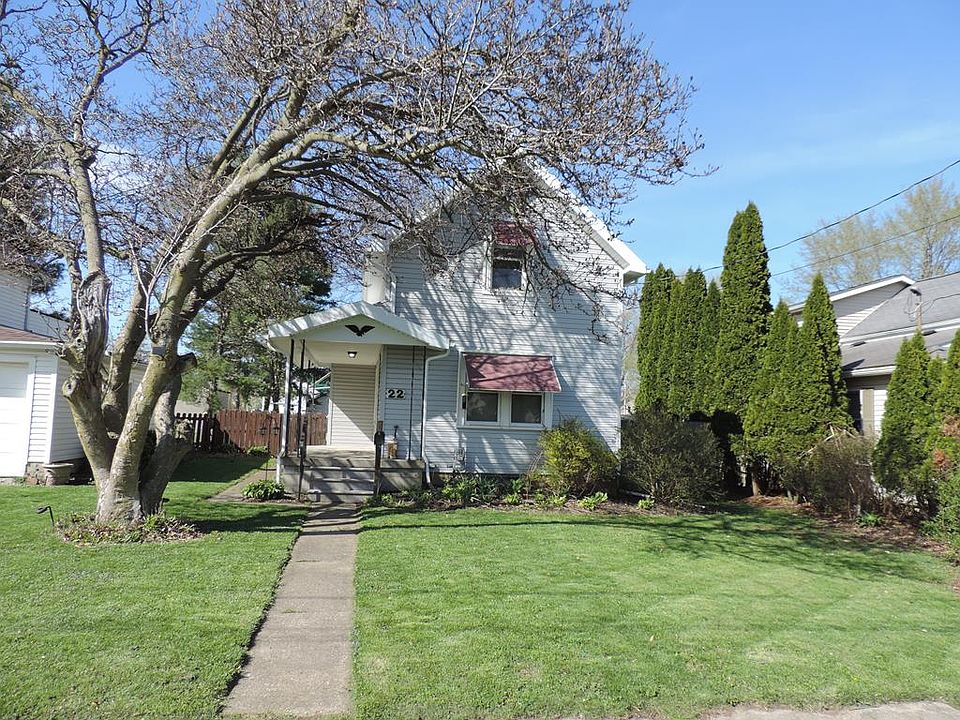 1st image of 22 W Park Dr