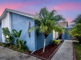 10325 Parkcrest Dr, Tampa, FL 33624