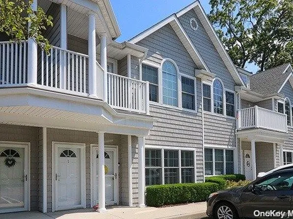 116 Stewart Avenue #H, Bethpage, NY 11714