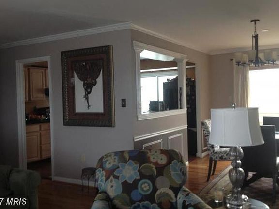 4th image of 9740 Wyman Way