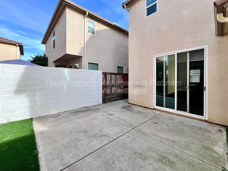 3623 Etchings Way — Photo 8
