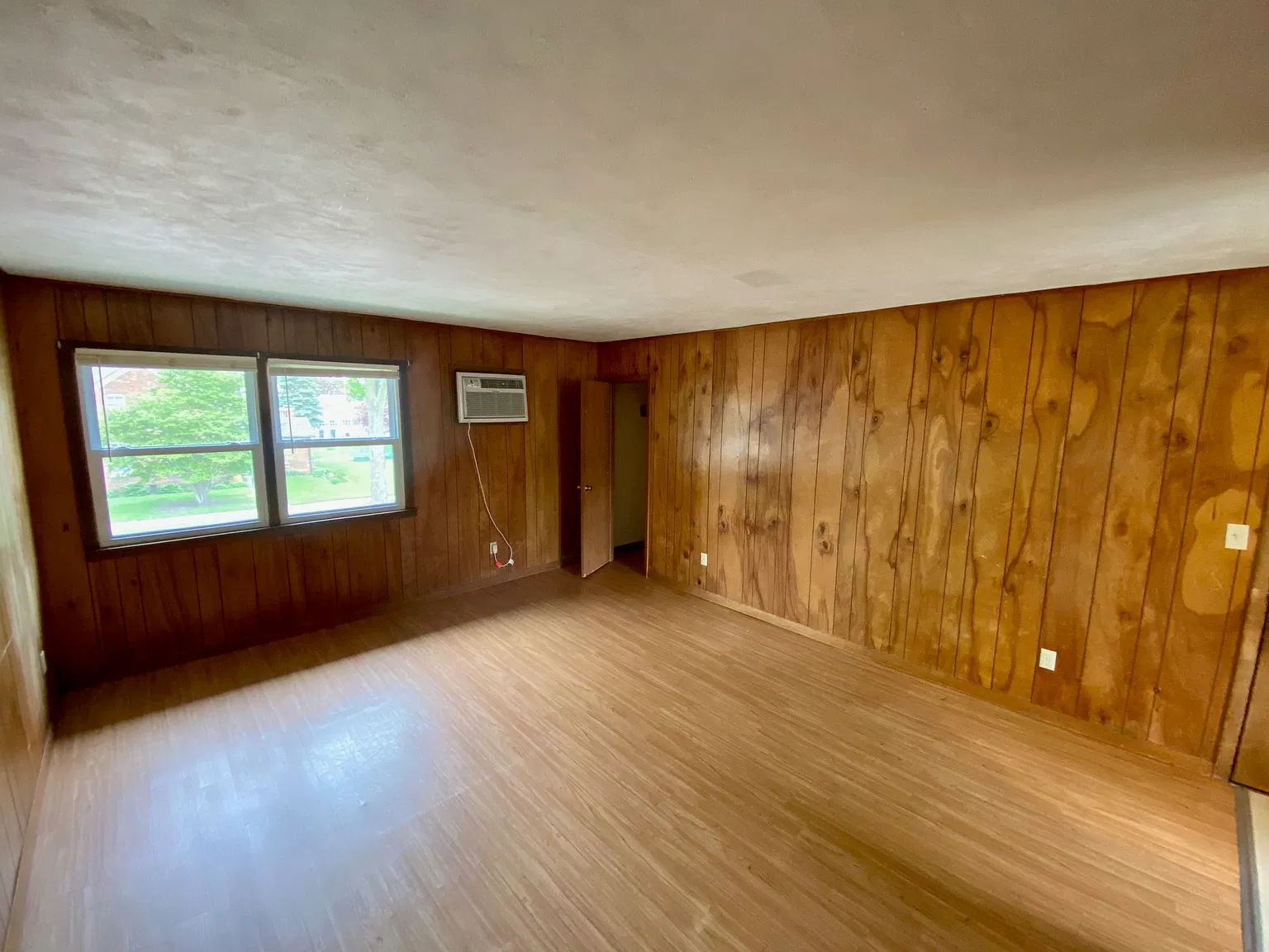 2 bed, $875 — Photo 4