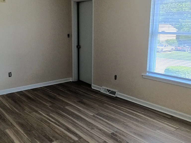 Wood Haven Rd — Photo 11