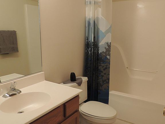 5th image of 7711 Verona Ln