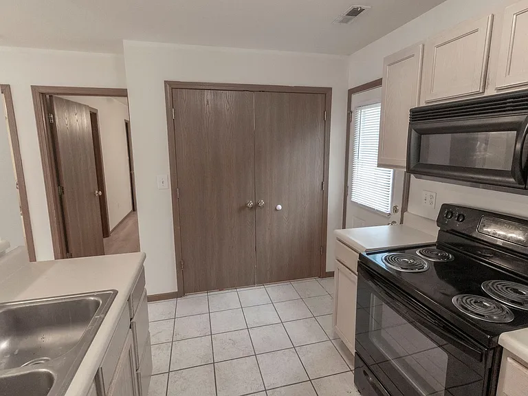 1627 Bold Ruler Ct — Photo 9