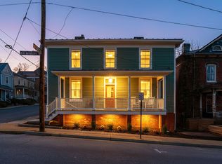 309 W Beverley St, Staunton, VA 24401