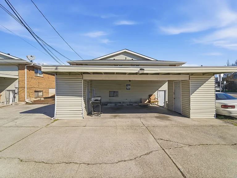 926 E Gordon Ave — Photo 27