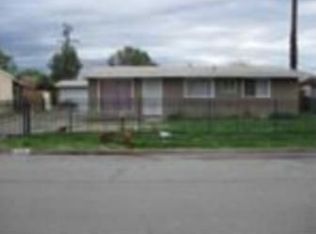 839 N Vista Ave, Rialto, CA 92376