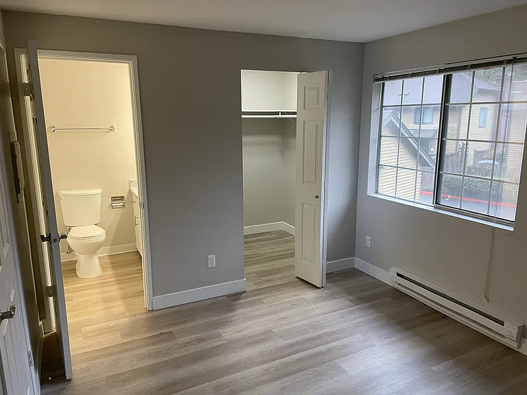 Redmond Park Apts — Photo 124