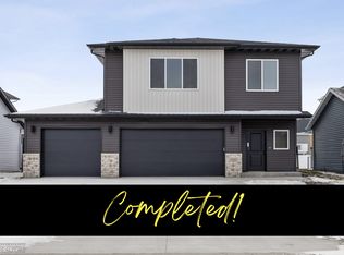 7357 Madelyn Ln S, Fargo, ND