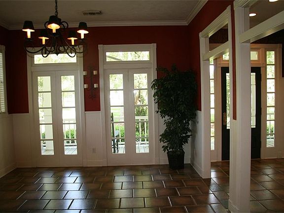 FORMAL DINING